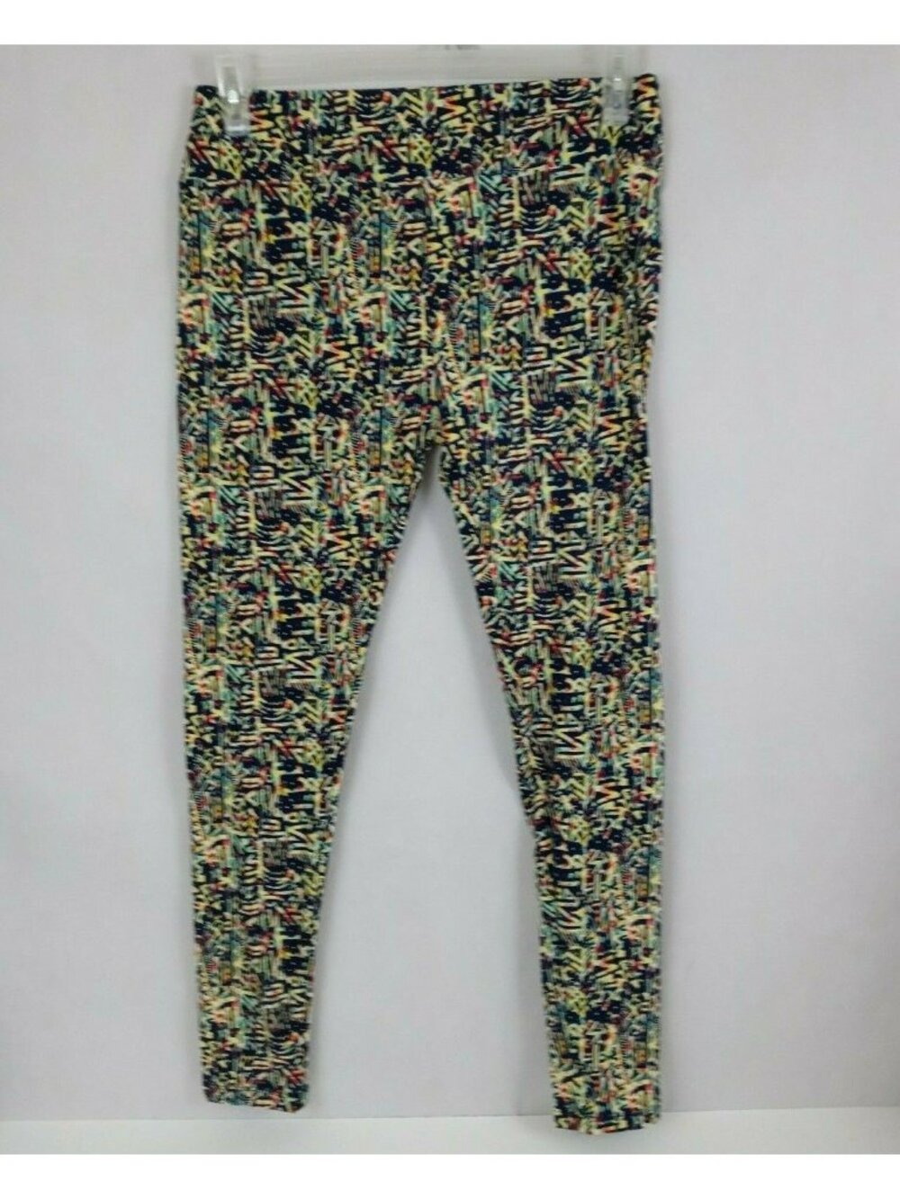 New LuLaRoe Tall & Curvy Leggings Blue With Bright Colorful Graffiti Designs